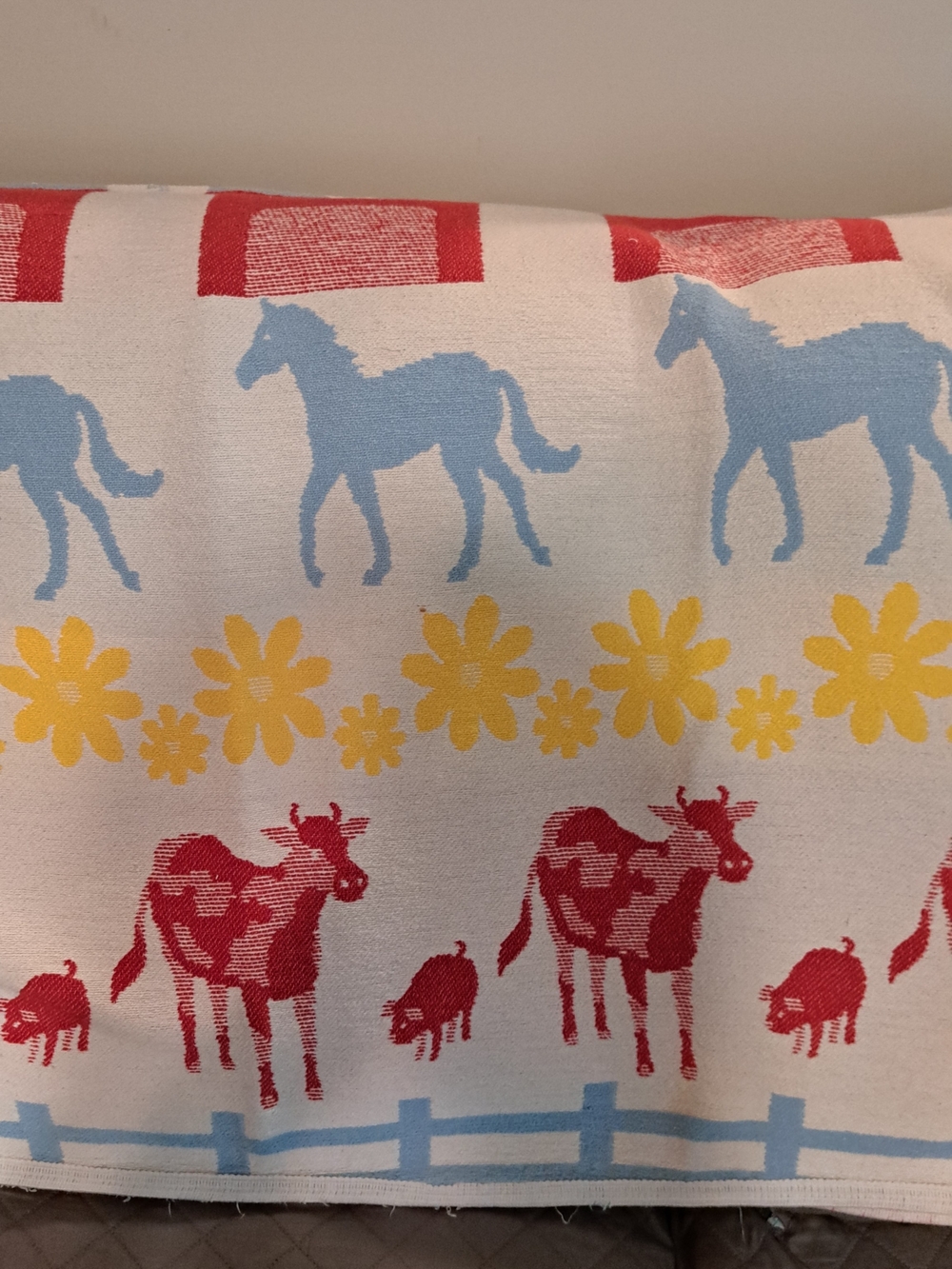 Vintage Multi-Color Farm Animal Cotton Throw Blanket - Blue, Yellow, Red